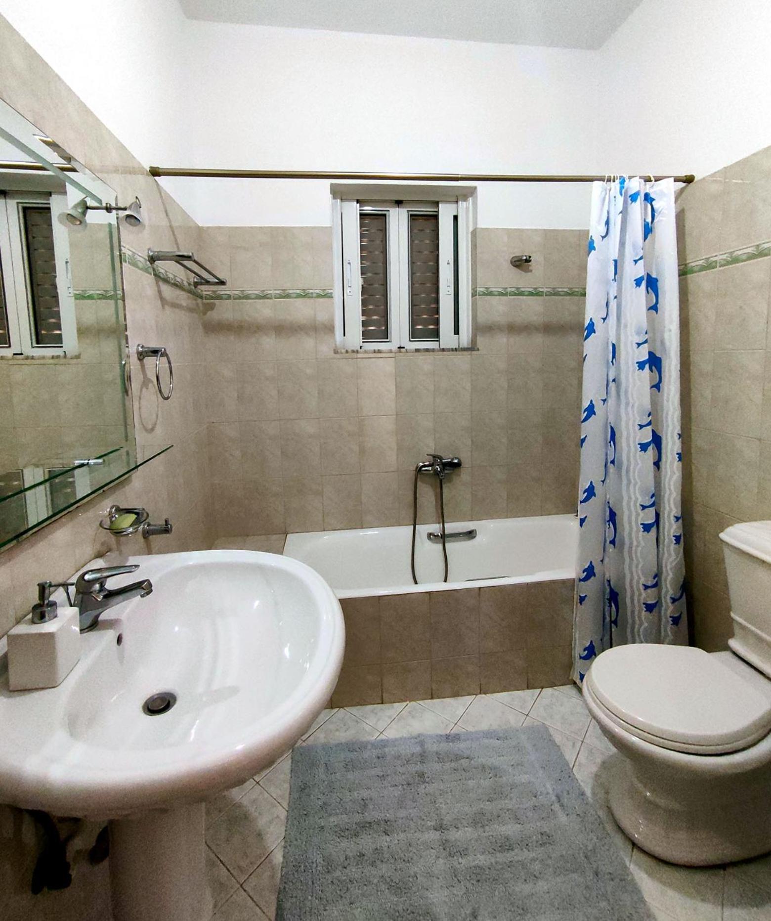 Comfy Hill Apartments Саранде Екстериор снимка